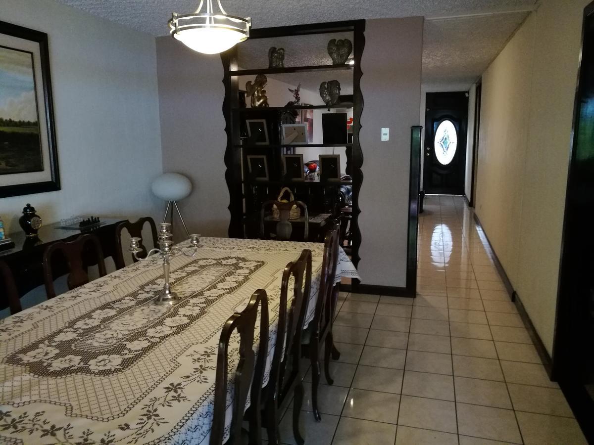 Апартаменты Casa Familiar La Arboleda Гватемала Экстерьер фото